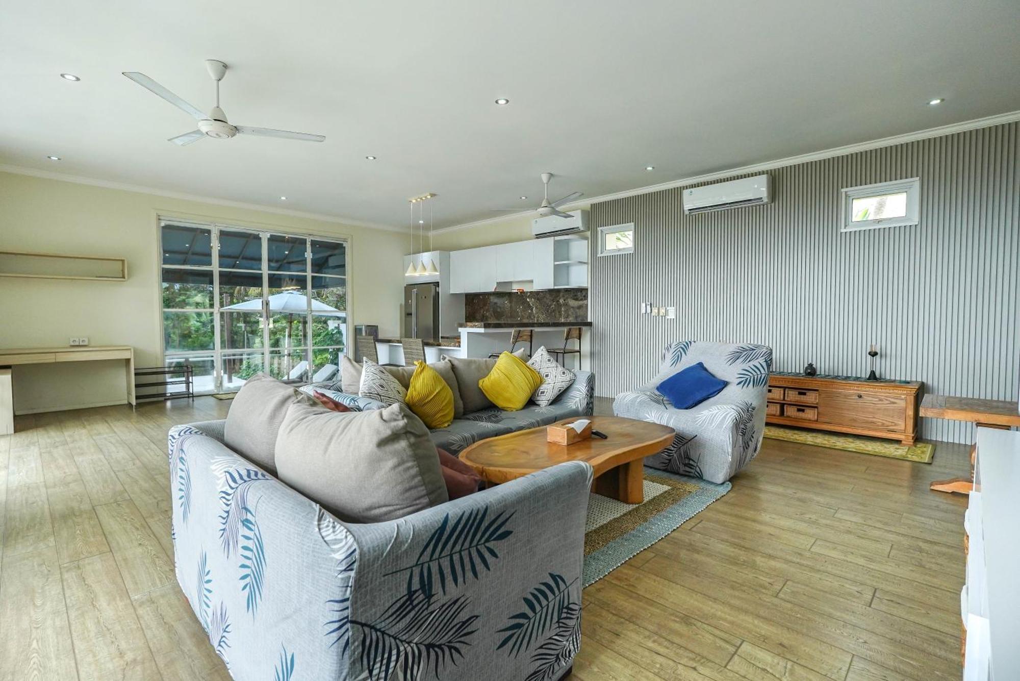 Kimana Villa Manggis  ภายนอก รูปภาพ